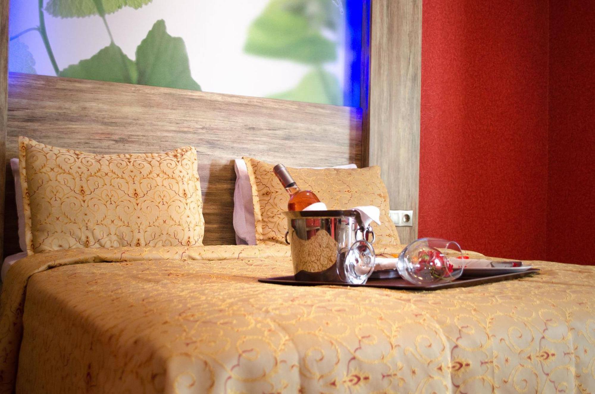 Delfi Hotel Spa & Wellness Center Bodrum Ruang foto