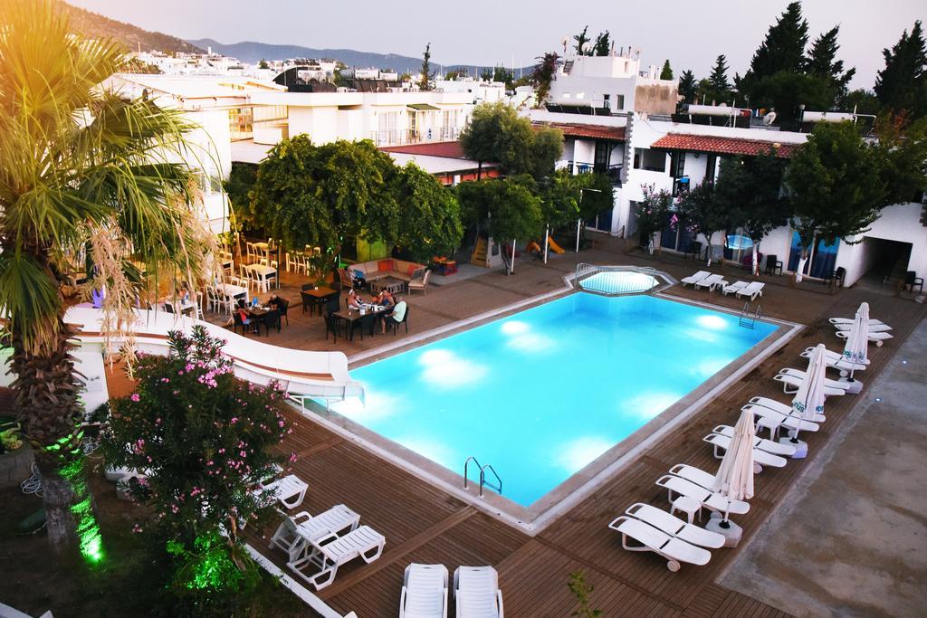 Delfi Hotel Spa & Wellness Center Bodrum Bagian luar foto