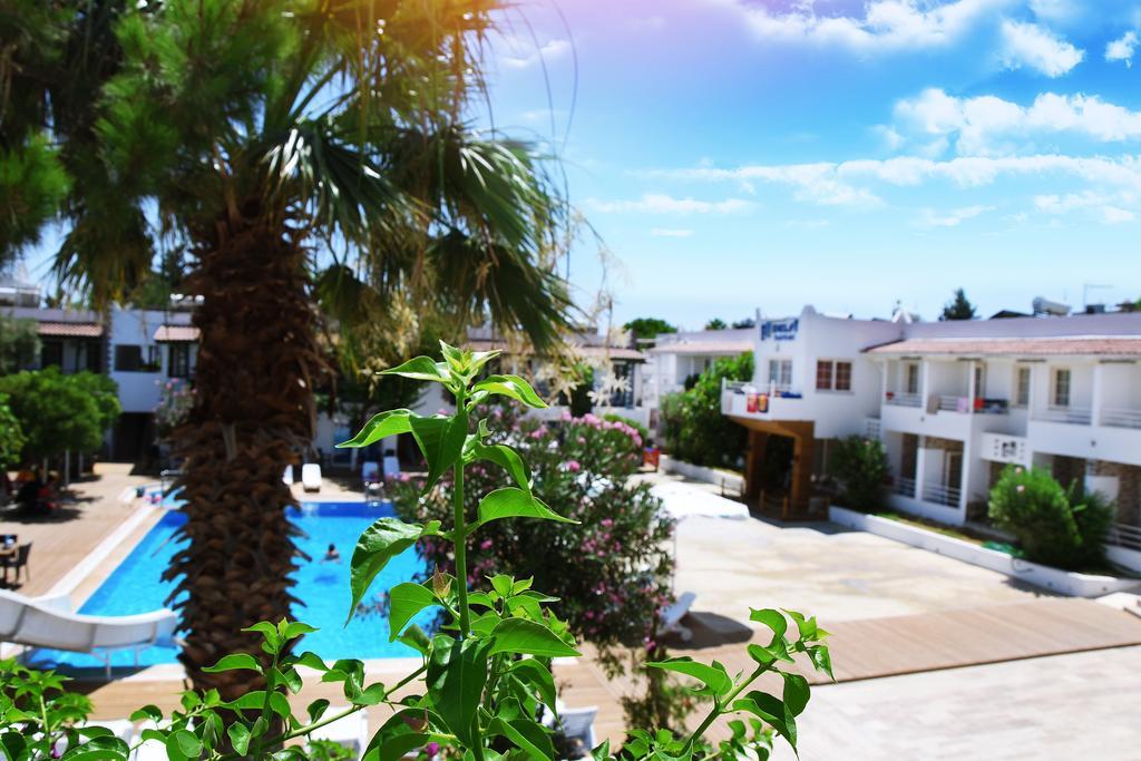Delfi Hotel Spa & Wellness Center Bodrum Bagian luar foto