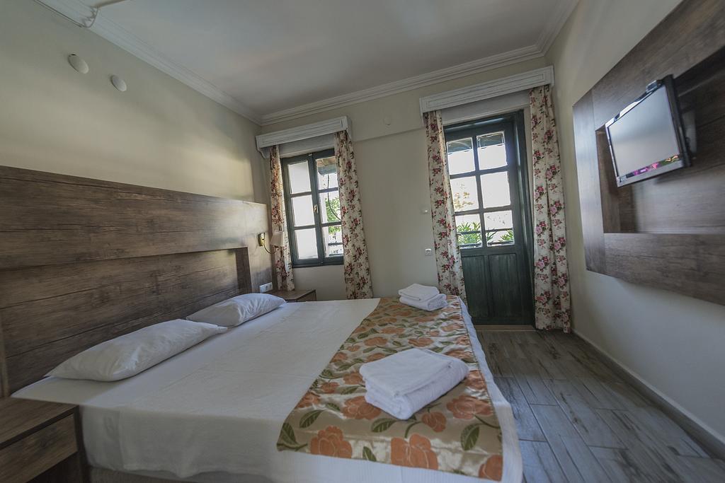 Delfi Hotel Spa & Wellness Center Bodrum Bagian luar foto