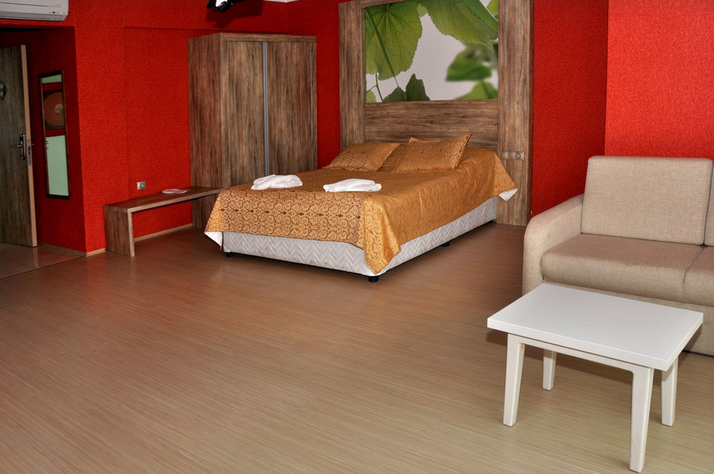 Delfi Hotel Spa & Wellness Center Bodrum Bagian luar foto